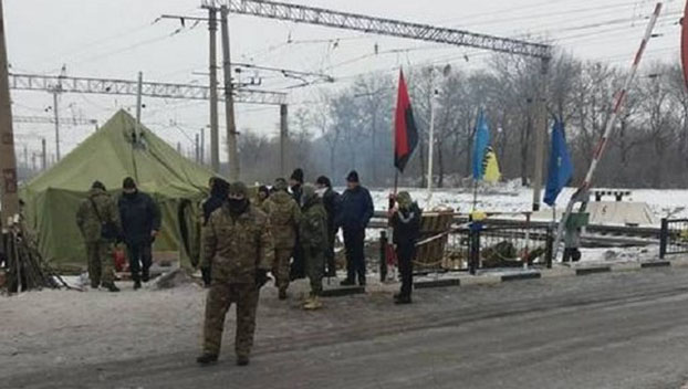 блокада Донбасса бахмут, правый сектор на донбассе